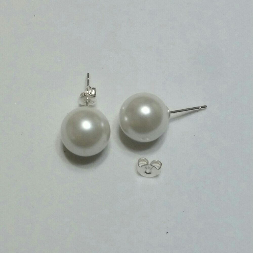Sold - New Pearl  925 Silver Stud Earrings - Picture 2 of 4